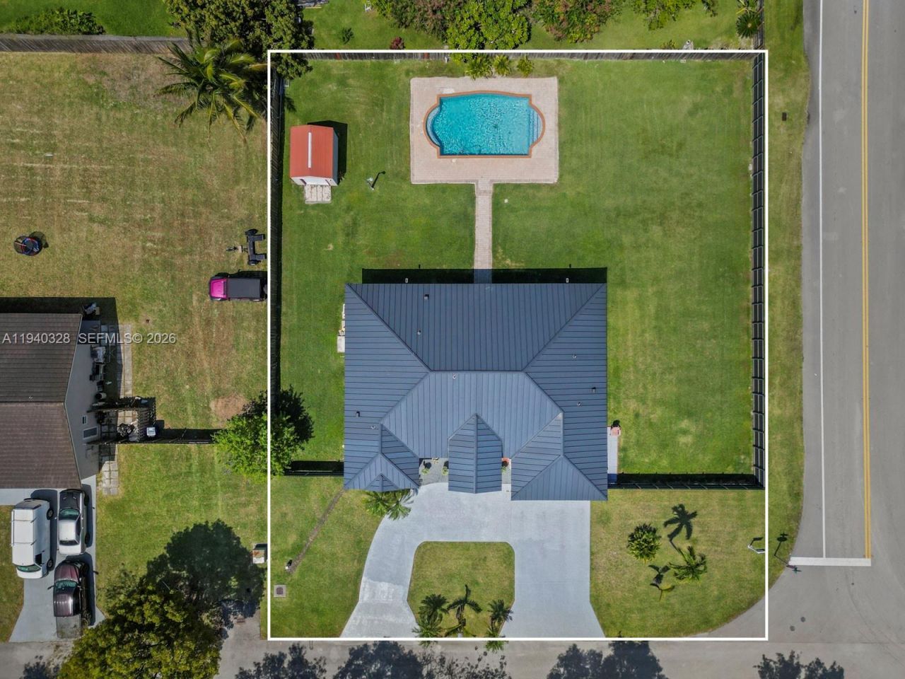 13205 SW 218th Ter, Miami, FL 33170 Photo