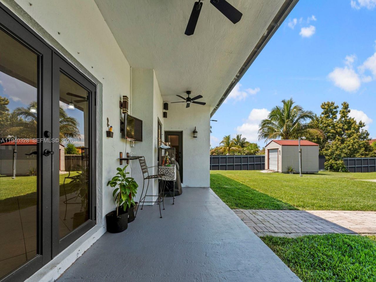 13205 SW 218th Ter, Miami, FL 33170 Photo