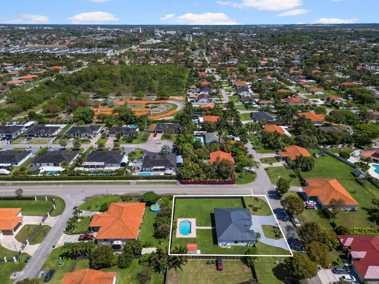 13205 SW 218th Ter, Miami, FL 33170 Photo