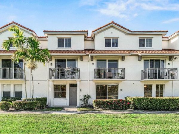 2058 Alta Meadows Lane, Unit 2511, Delray Beach, FL 33444