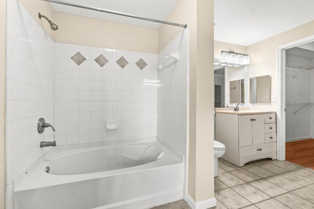 2058 Alta Meadows Lane, Unit 2511, Delray Beach, FL 33444 Photo