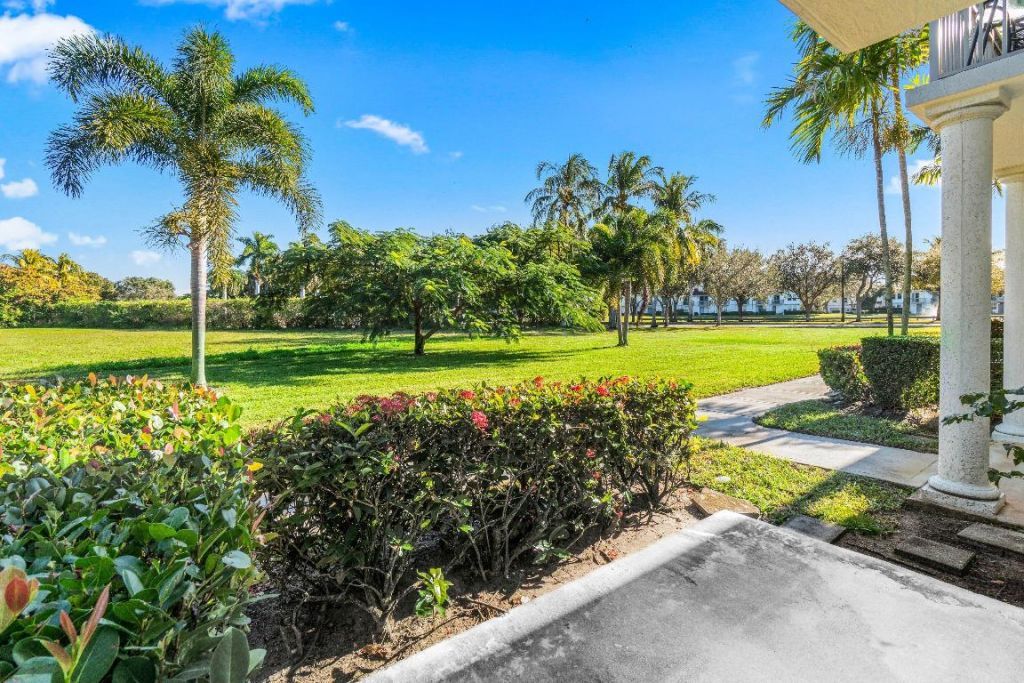 2058 Alta Meadows Lane, Unit 2511, Delray Beach, FL 33444 Photo