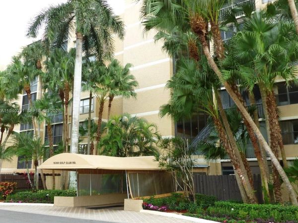 16300 Golf Club Rd, Unit 203, Weston, FL 33326
