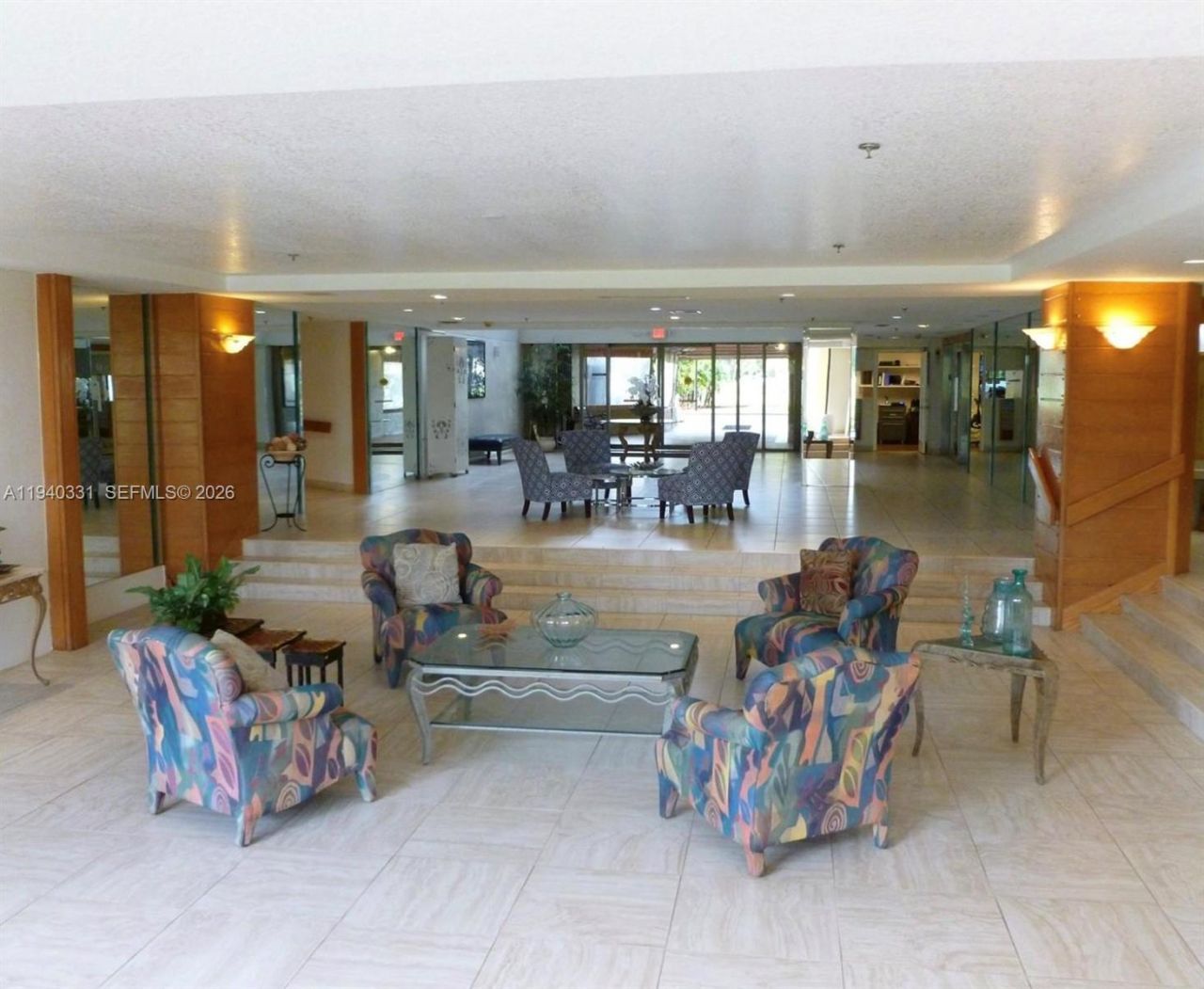 16300 Golf Club Rd, Unit 203, Weston, FL 33326 Photo