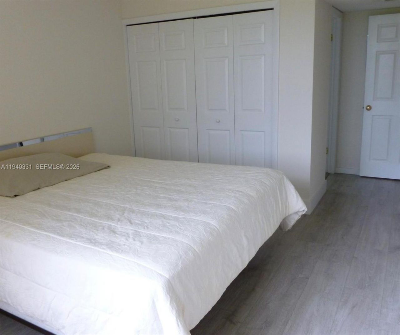 16300 Golf Club Rd, Unit 203, Weston, FL 33326 Photo