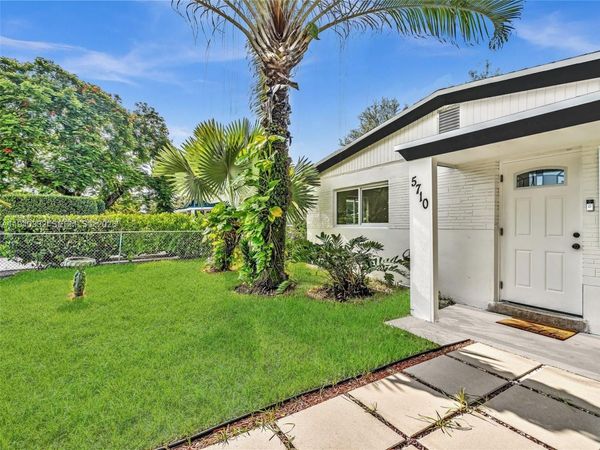 5710 Raleigh St, Hollywood, FL 33021