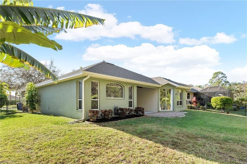 22932 Forest Ridge Dr, Estero, FL 33928 Photo