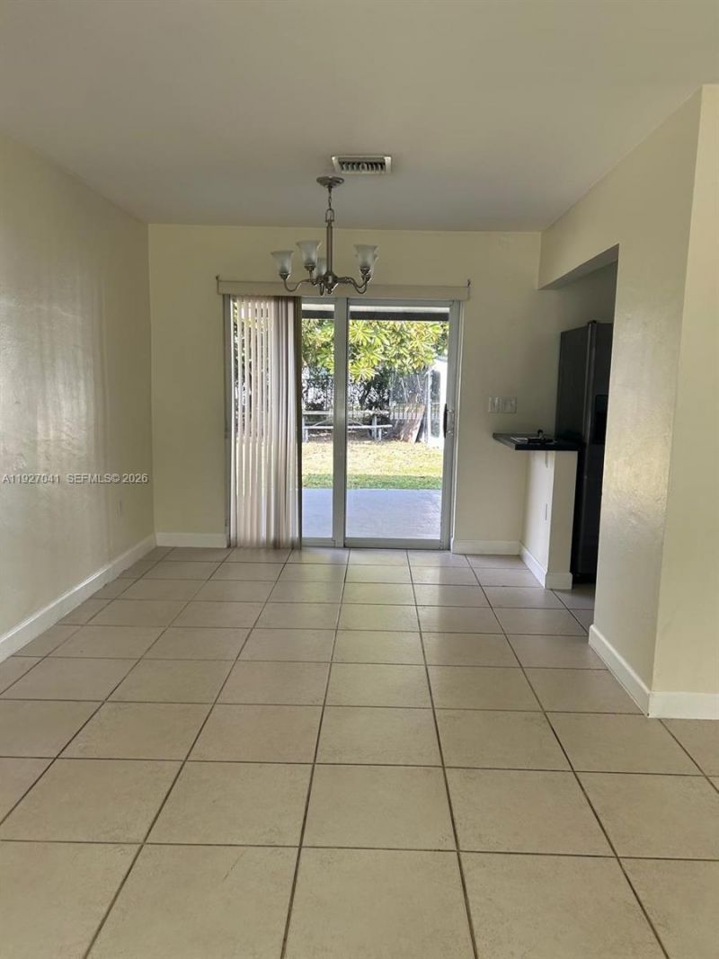 10011 SW 162nd St, Miami, FL 33157 Photo