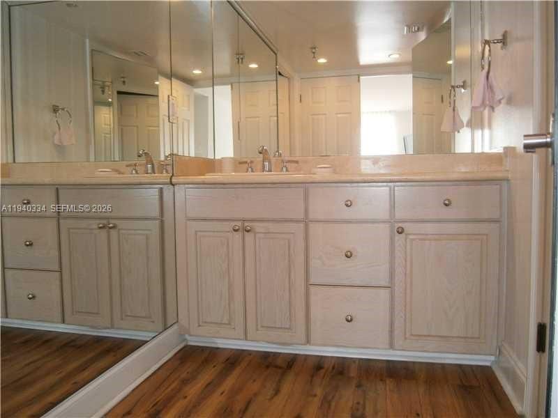 290 174th St, Unit 1908, Sunny Isles Beach, FL 33160 Photo