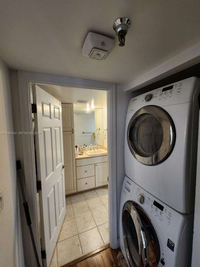 290 174th St, Unit 1908, Sunny Isles Beach, FL 33160 Photo