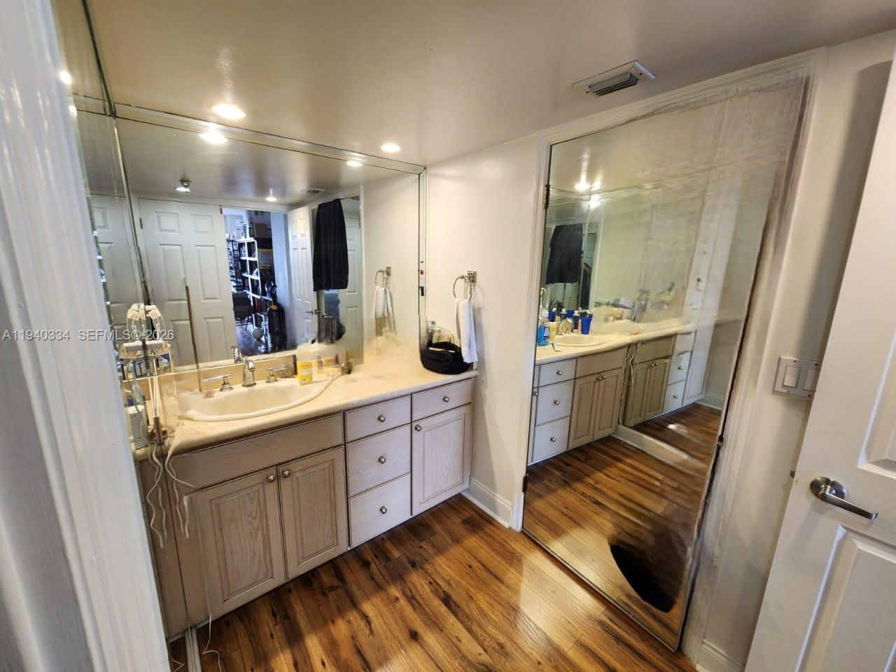 290 174th St, Unit 1908, Sunny Isles Beach, FL 33160 Photo