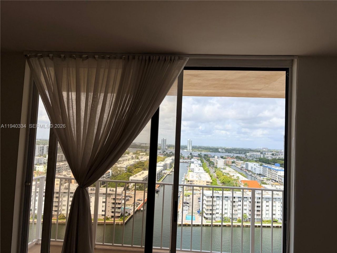 290 174th St, Unit 1908, Sunny Isles Beach, FL 33160 Photo