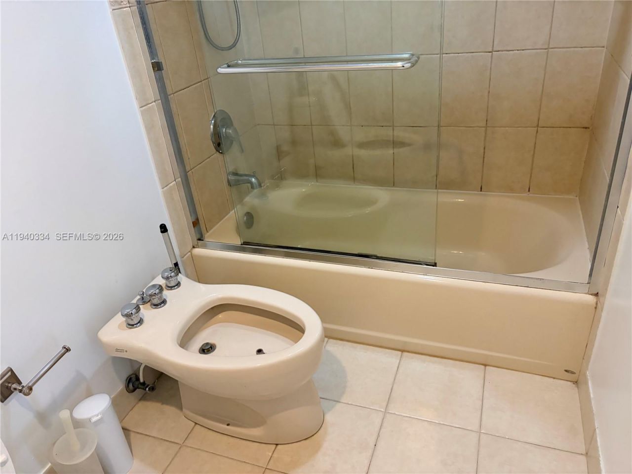 290 174th St, Unit 1908, Sunny Isles Beach, FL 33160 Photo