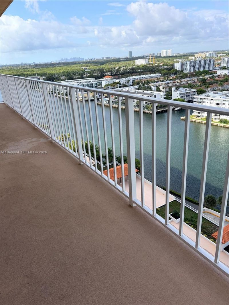 290 174th St, Unit 1908, Sunny Isles Beach, FL 33160 Photo