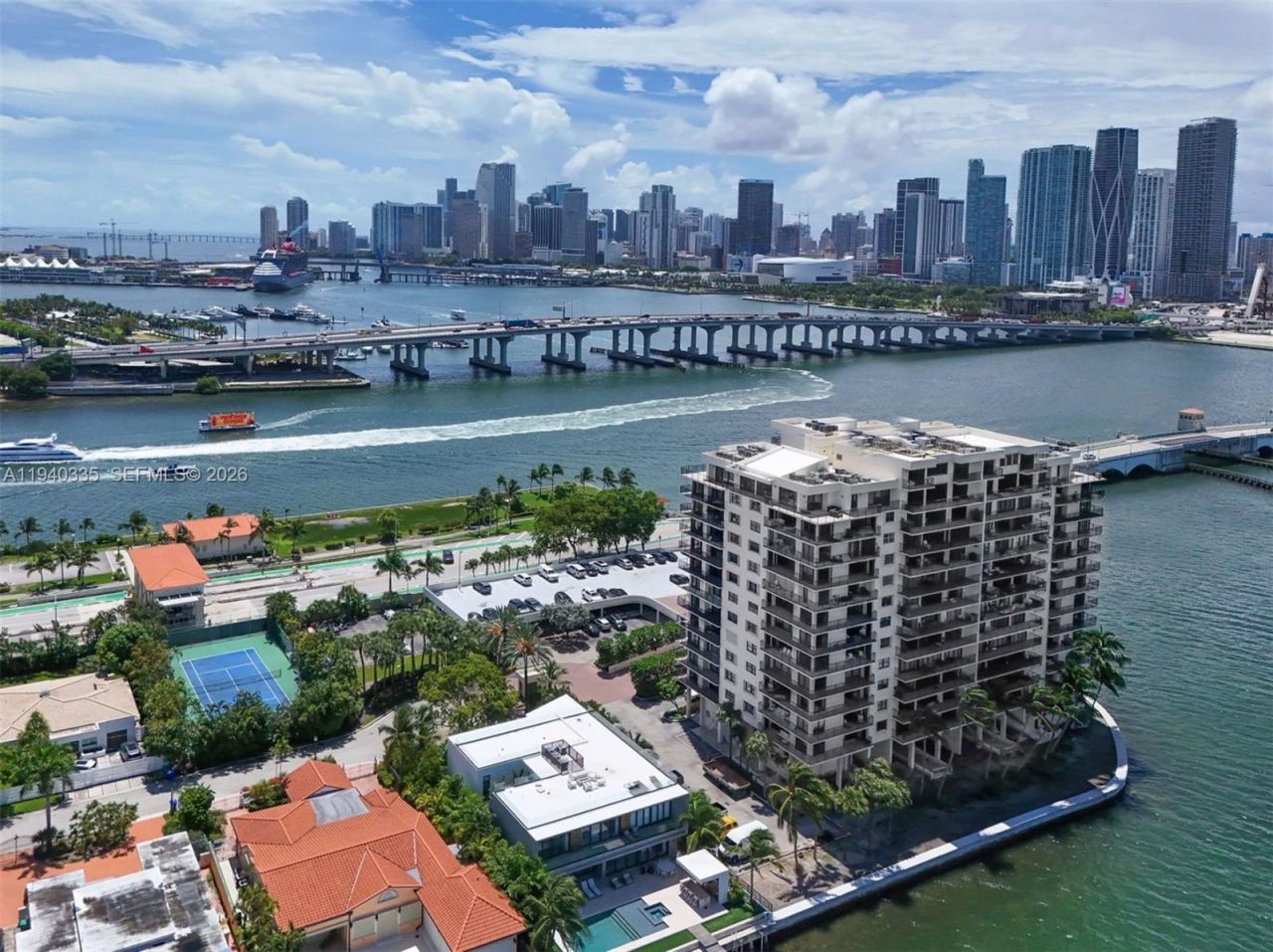 801 N Venetian Dr, Unit 201, Miami, FL 33139 Photo