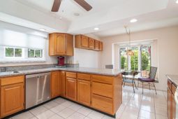 302 Sunnehanna Dr. photo 4