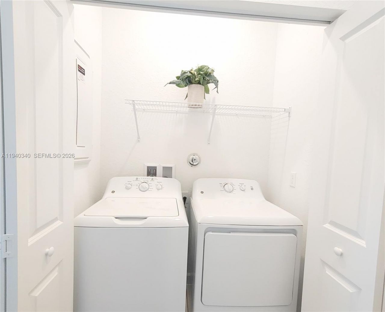 400 SE Crossoak Ln, Port Saint Lucie, FL 34984 Photo