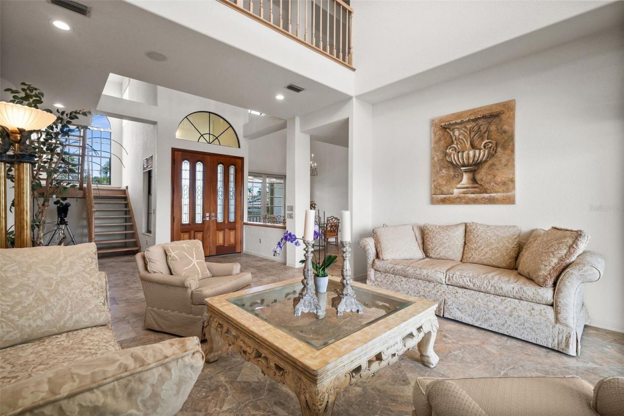 5287 61st Avenue S, Saint Petersburg, FL 33715 Photo