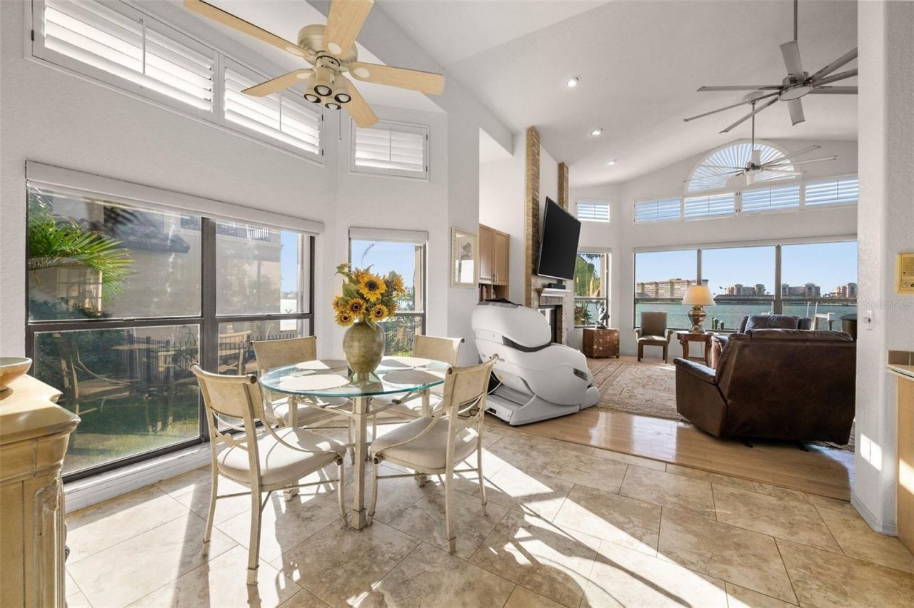 5287 61st Avenue S, Saint Petersburg, FL 33715 Photo