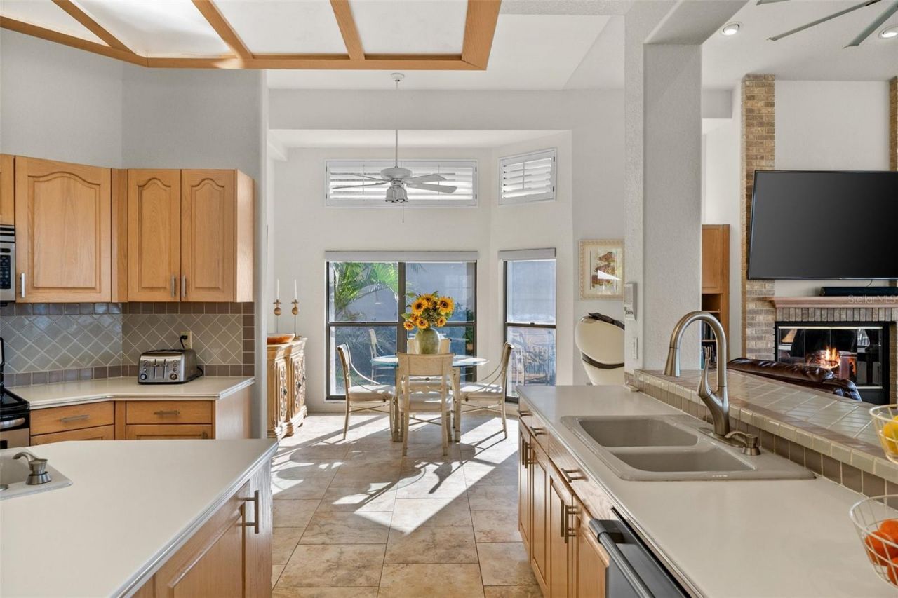 5287 61st Avenue S, Saint Petersburg, FL 33715 Photo