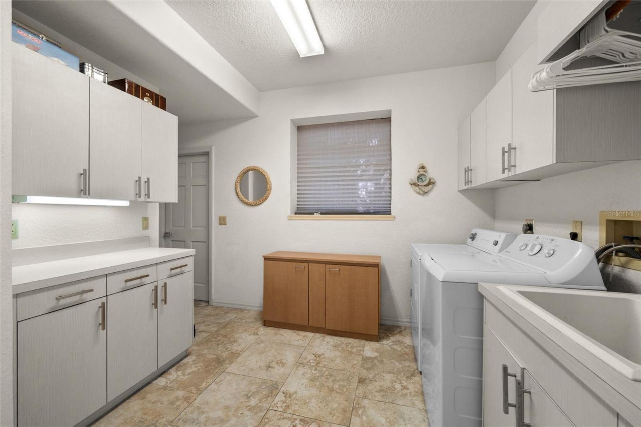 5287 61st Avenue S, Saint Petersburg, FL 33715 Photo