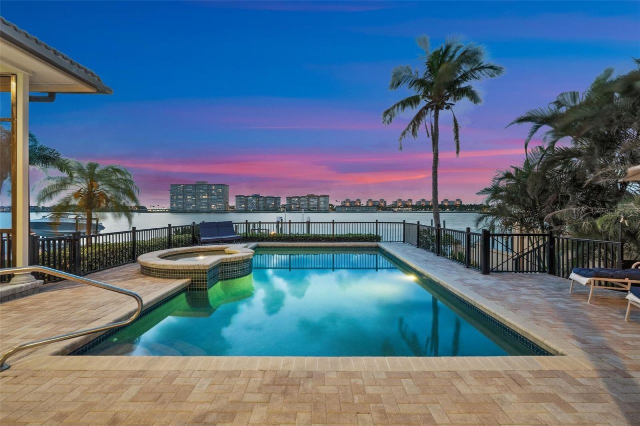 5287 61st Avenue S, Saint Petersburg, FL 33715 Photo