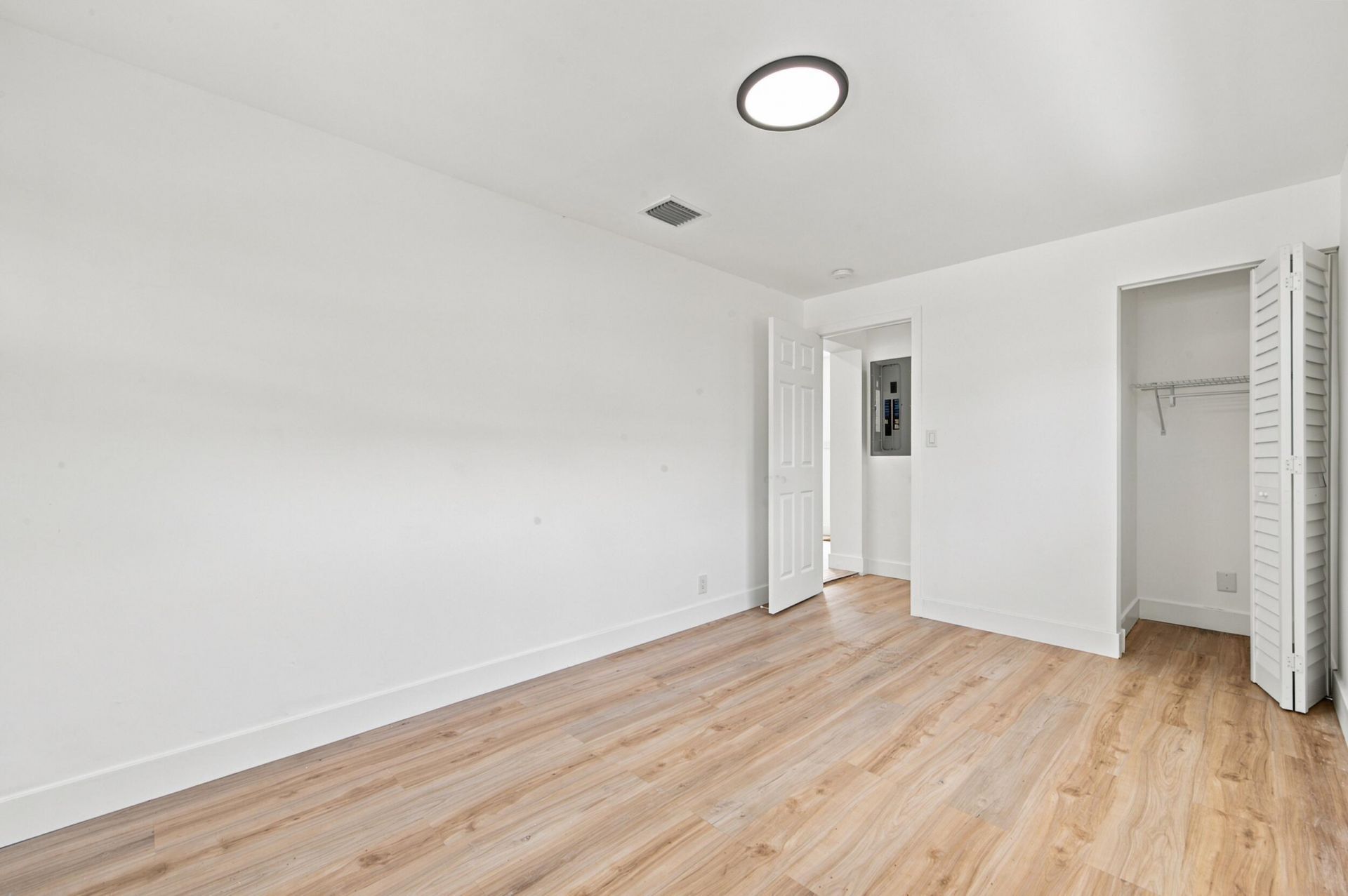 4841 NE 5th Terrace, Fort Lauderdale, FL 33334 Photo
