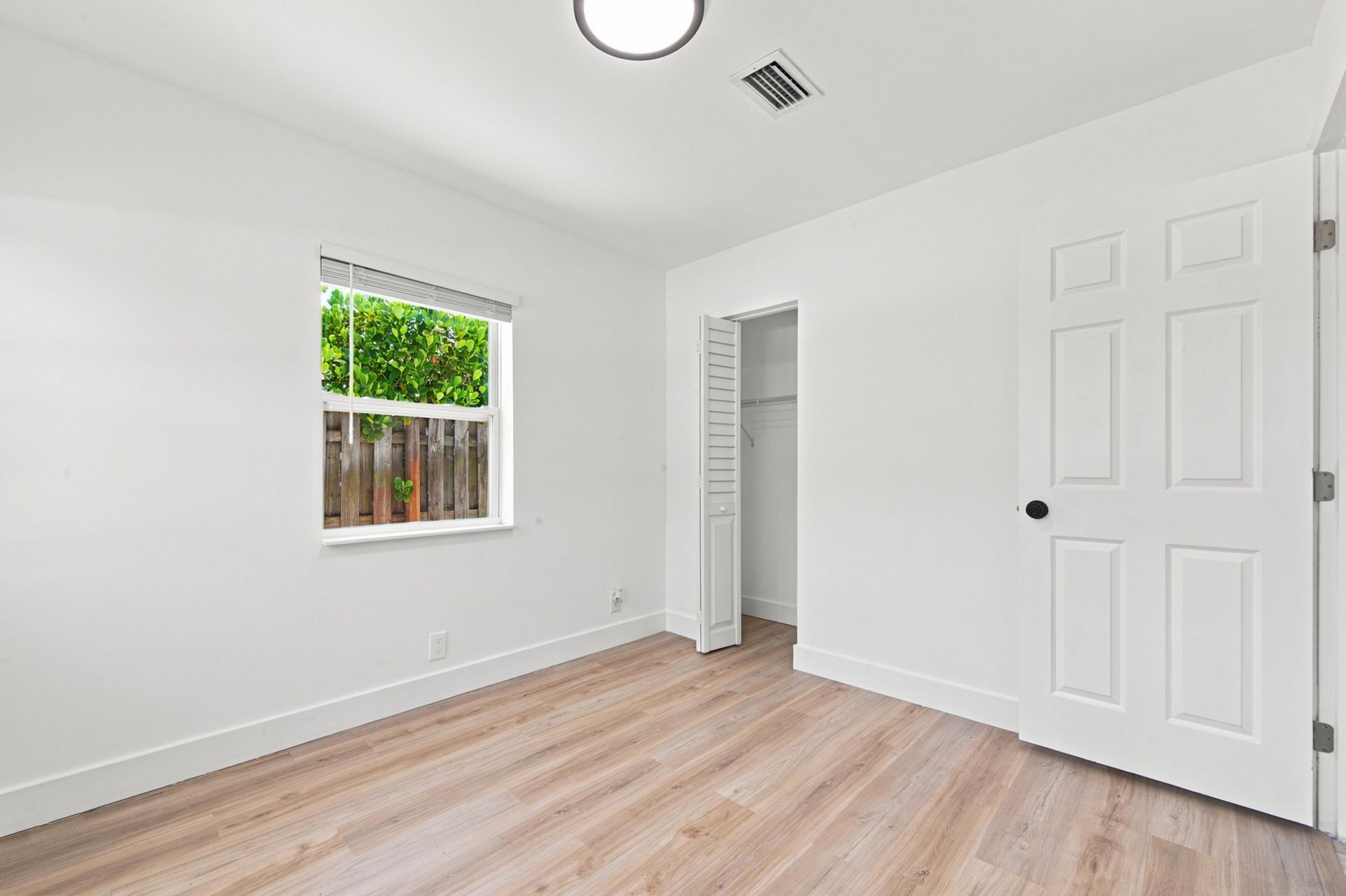 4841 NE 5th Terrace, Fort Lauderdale, FL 33334 Photo