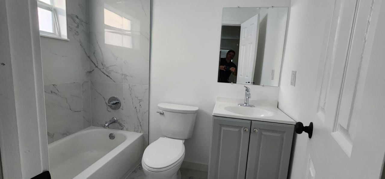 4841 NE 5th Terrace, Fort Lauderdale, FL 33334 Photo