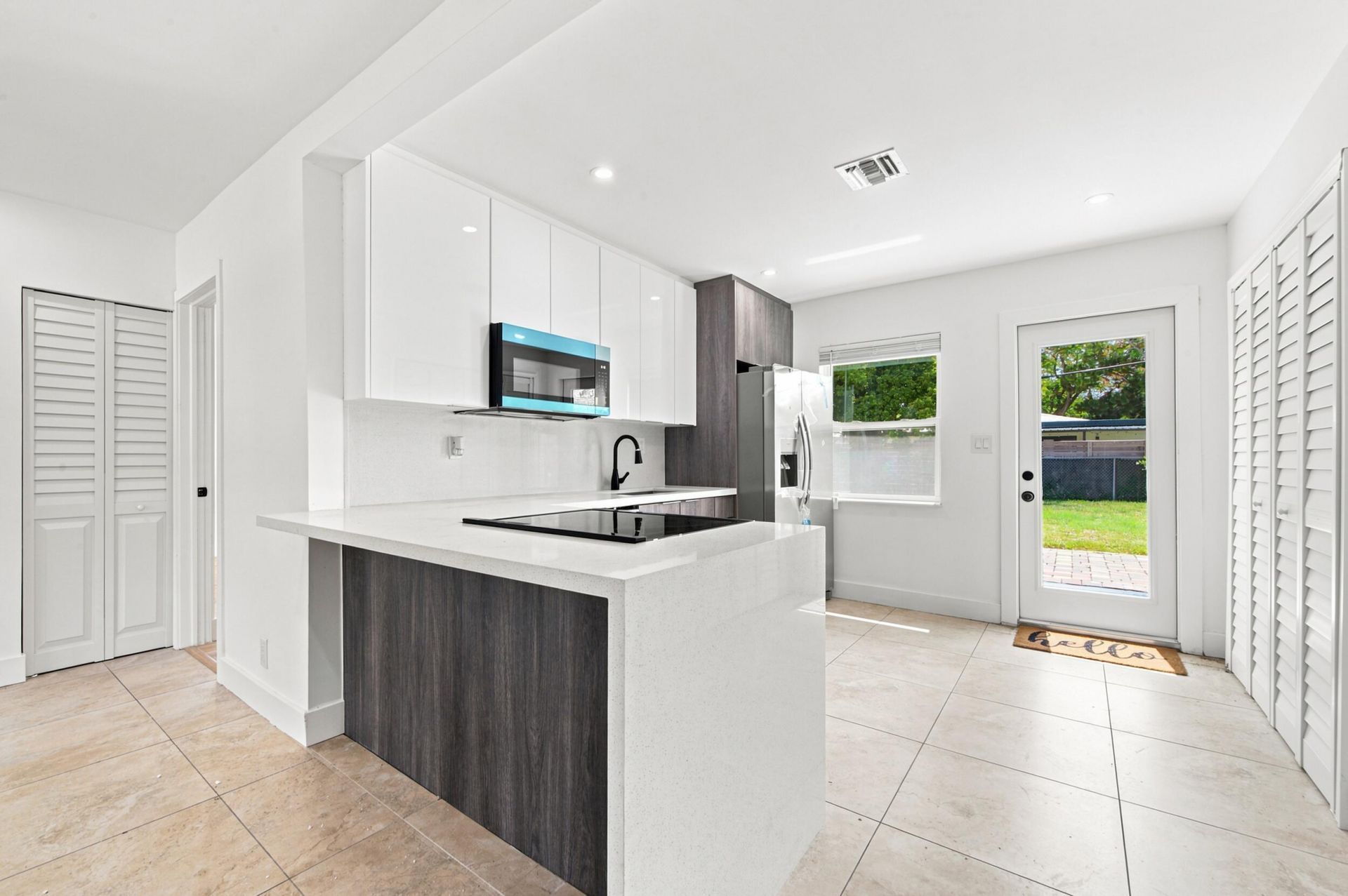 4841 NE 5th Terrace, Fort Lauderdale, FL 33334 Photo