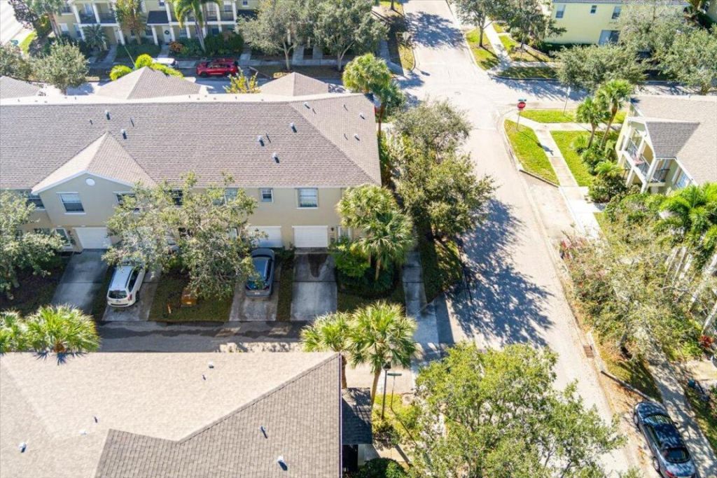 2177 SE Destin Drive, Port Saint Lucie, FL 34952 Photo