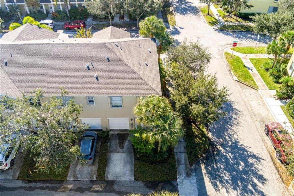 2177 SE Destin Drive, Port Saint Lucie, FL 34952 Photo