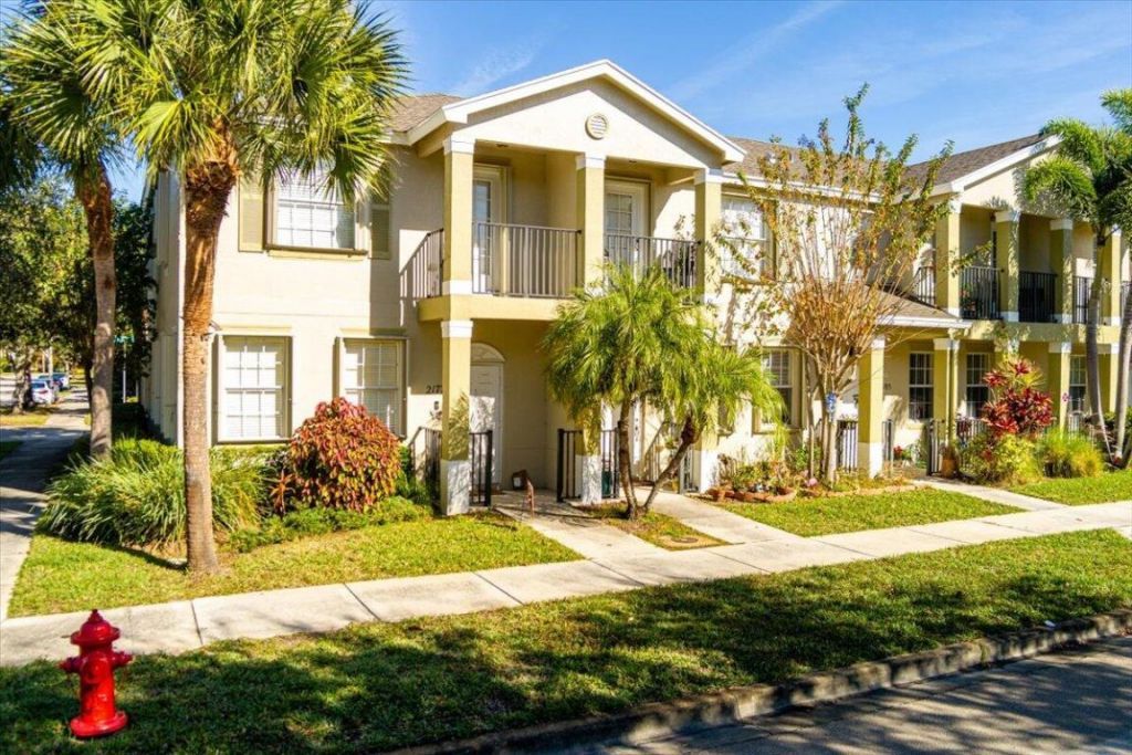 2177 SE Destin Drive, Port Saint Lucie, FL 34952 Photo