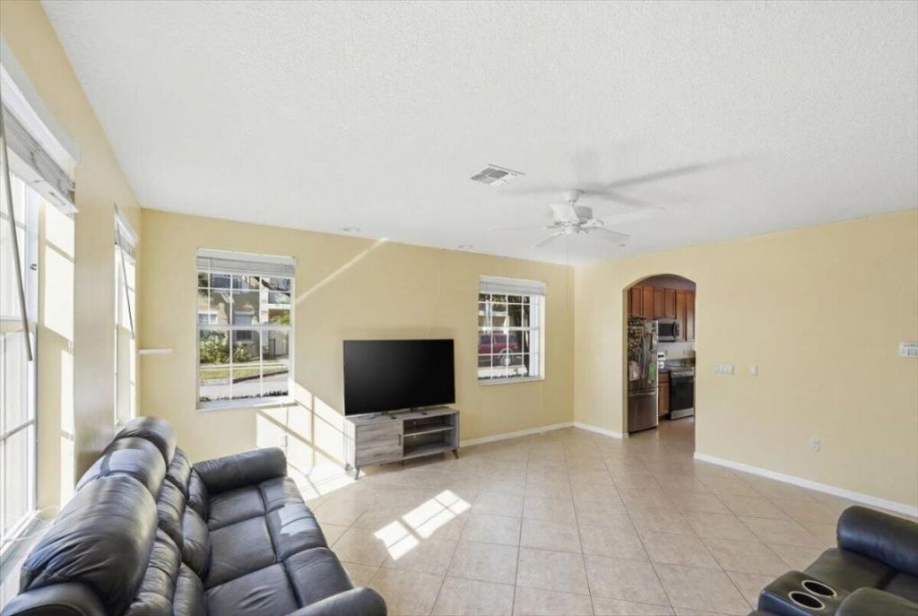 2177 SE Destin Drive, Port Saint Lucie, FL 34952 Photo