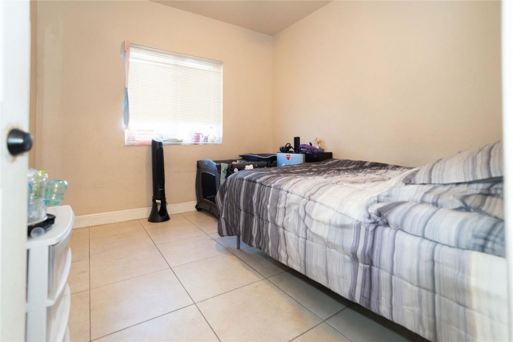 2430 NW 13 Street, Pompano Beach, FL 33069 Photo