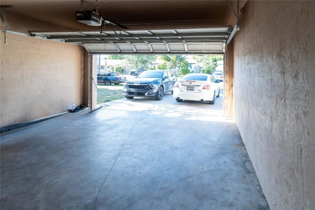 2430 NW 13 Street, Pompano Beach, FL 33069 Photo