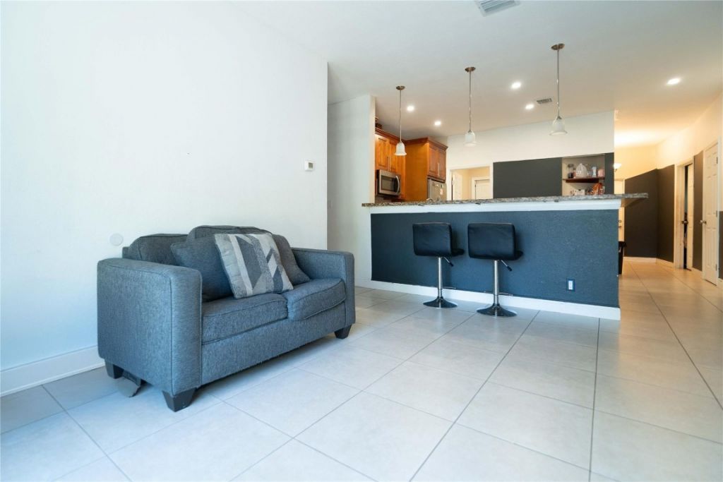 2430 NW 13 Street, Pompano Beach, FL 33069 Photo