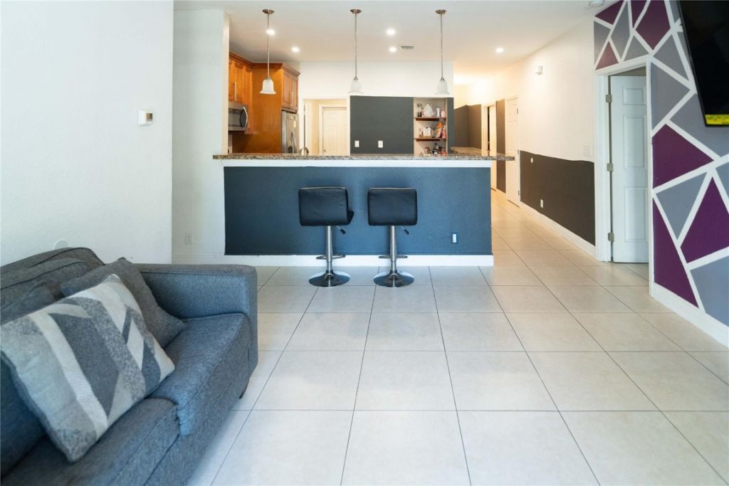 2430 NW 13 Street, Pompano Beach, FL 33069 Photo