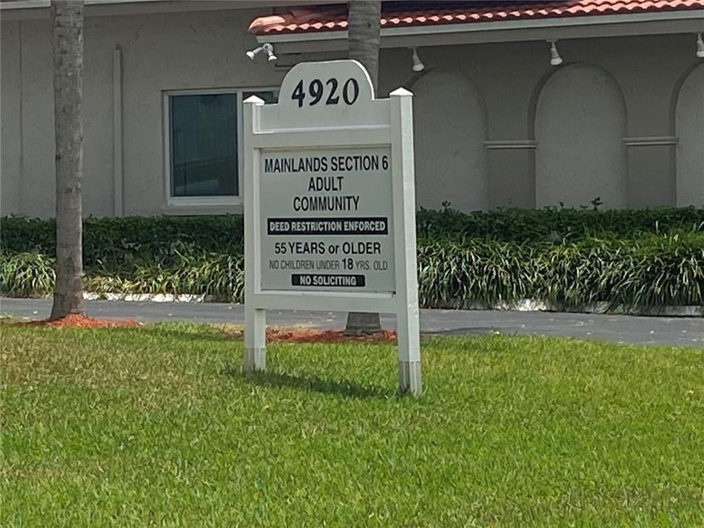 4906 NW 53rd Court, Tamarac, FL 33319 Photo