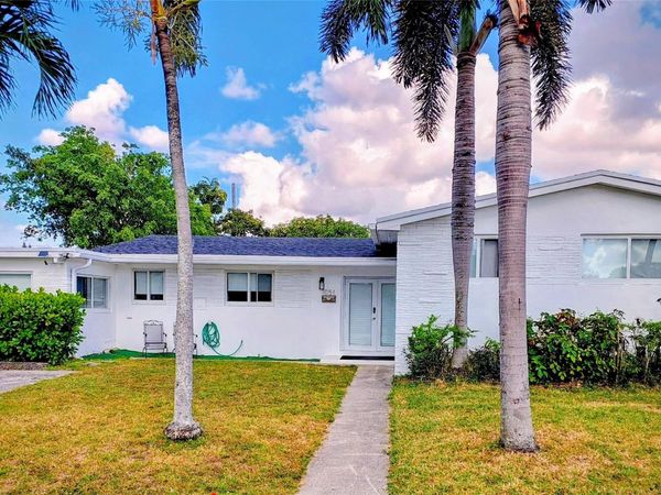 1051 NE 180th Terrace, North Miami Beach, FL 33162