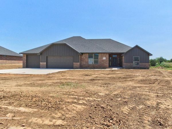 4015 S Wagon Drive, Stillwater, OK 74074