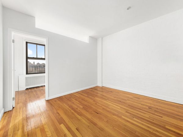 119 SOUTH Street , Unit 3D, Manhattan, NY 10038