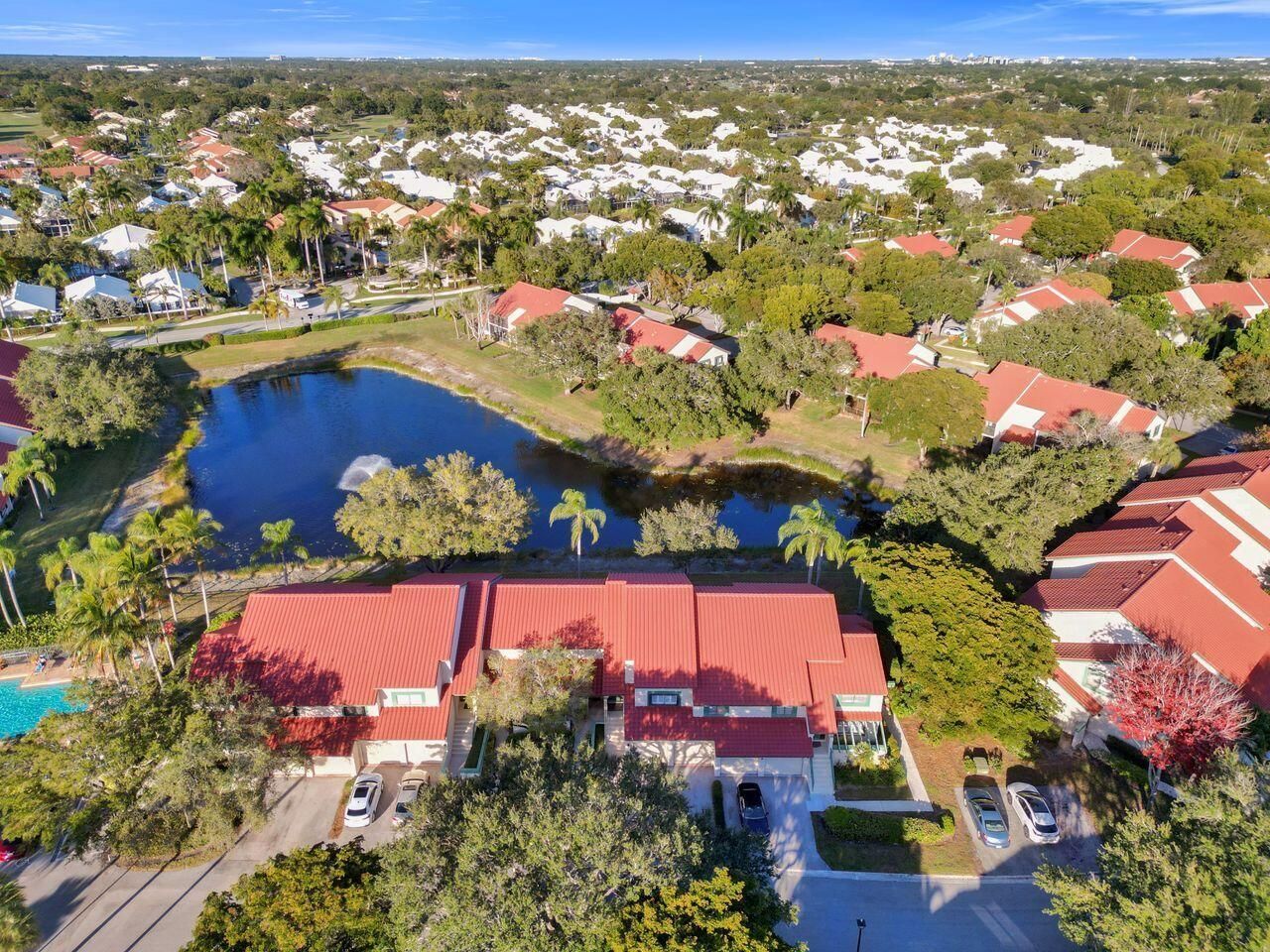 4 Lexington Lane E, Unit G, Palm Beach Gardens, FL 33418 Photo