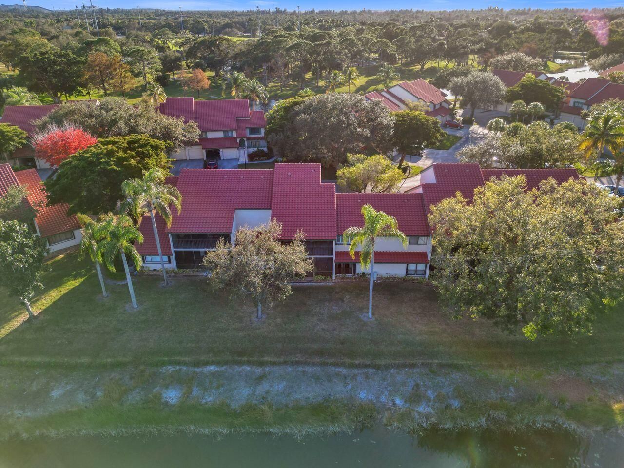 4 Lexington Lane E, Unit G, Palm Beach Gardens, FL 33418 Photo