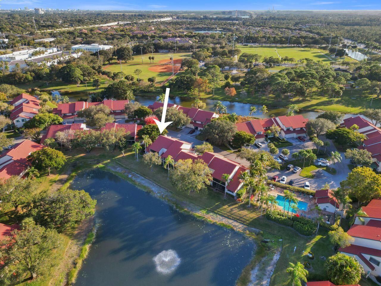 4 Lexington Lane E, Unit G, Palm Beach Gardens, FL 33418 Photo