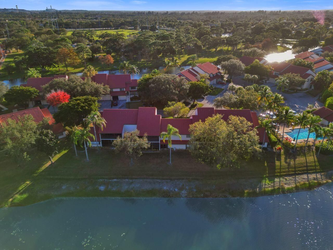 4 Lexington Lane E, Unit G, Palm Beach Gardens, FL 33418 Photo