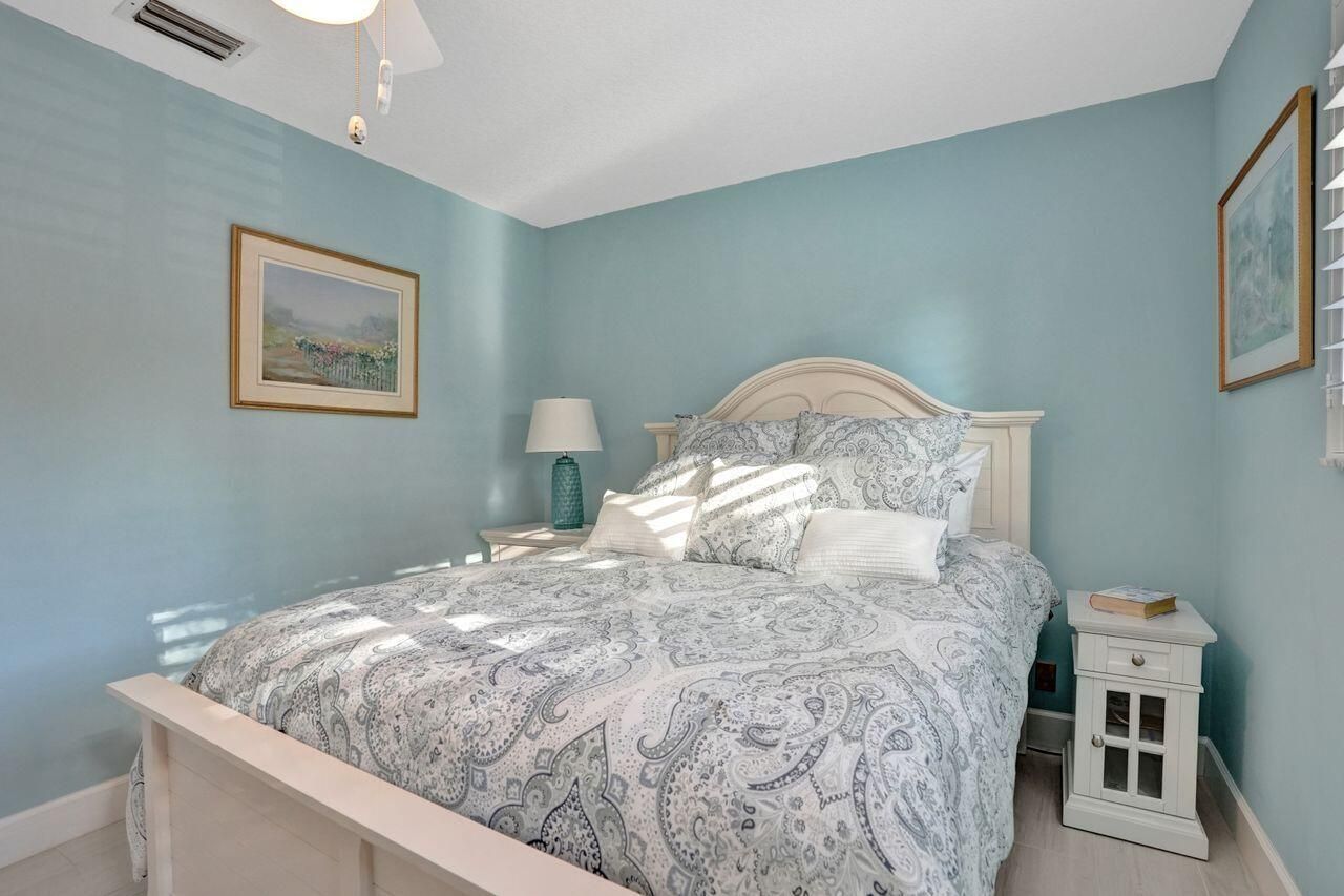 4 Lexington Lane E, Unit G, Palm Beach Gardens, FL 33418 Photo