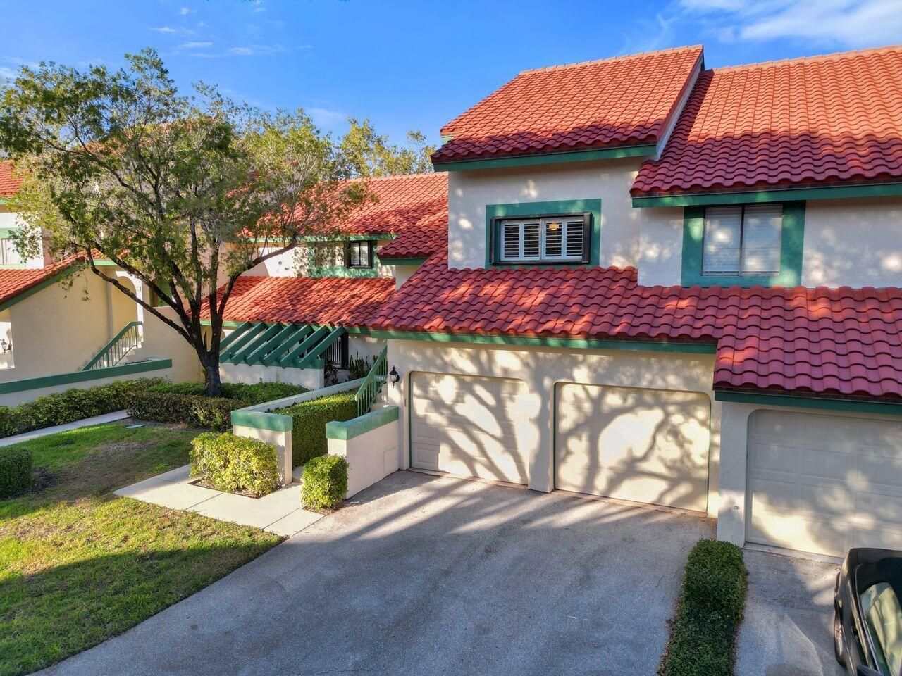 4 Lexington Lane E, Unit G, Palm Beach Gardens, FL 33418 Photo