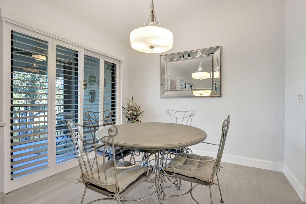 4 Lexington Lane E, Unit G, Palm Beach Gardens, FL 33418 Photo