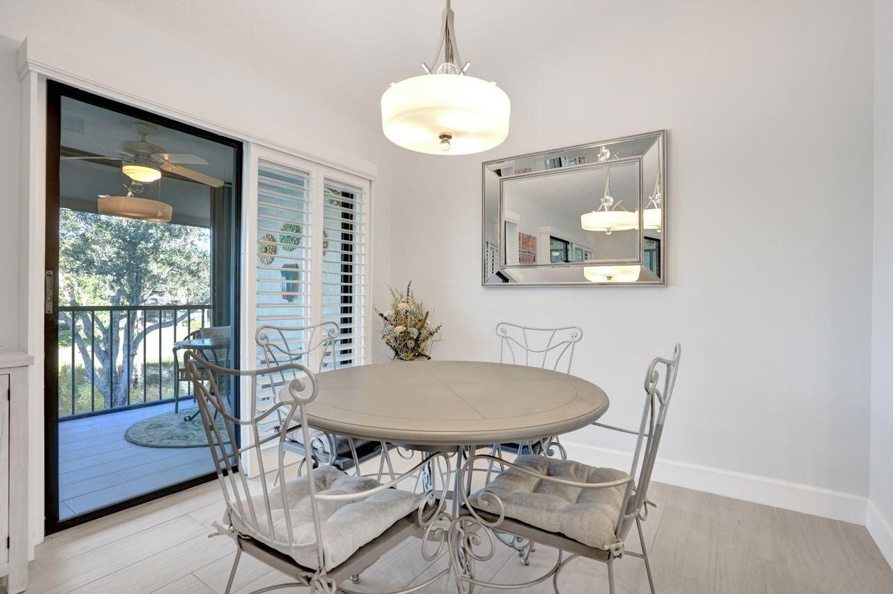 4 Lexington Lane E, Unit G, Palm Beach Gardens, FL 33418 Photo